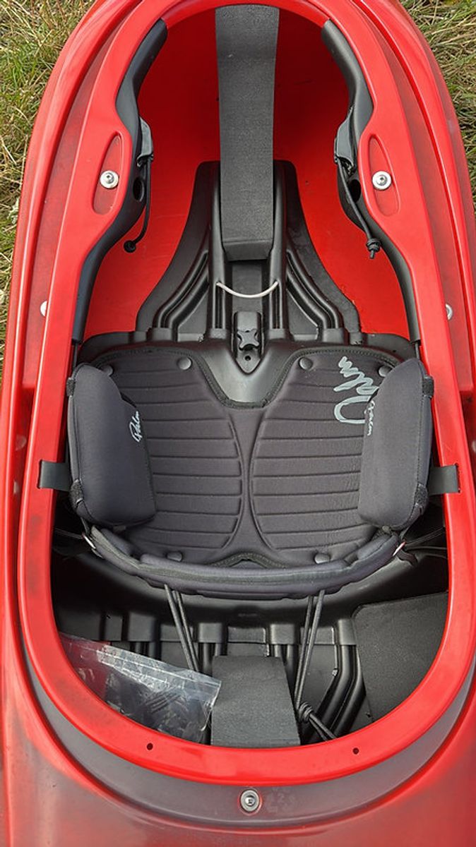 Palm Hobson - Eclipse PE -Surfekajakk 